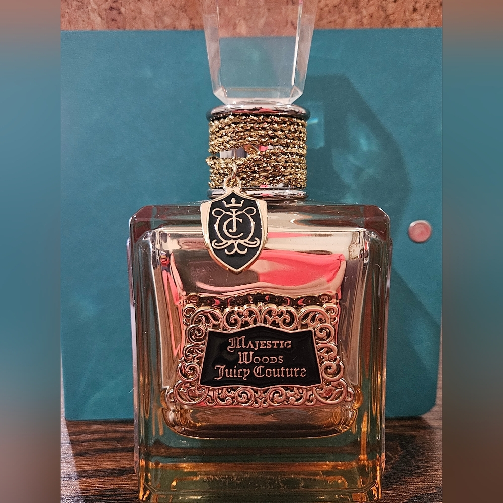 JUICY COUTURE MAJESTIC WOODS EAU DE PARFUM SPRAY FOR WOMEN 3.4 Oz / 100 ml